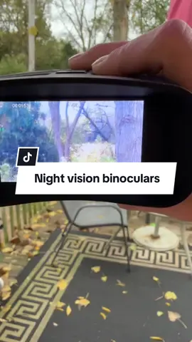 #nightvisiongoggles #nightvisionbinoculars #huntingseason 