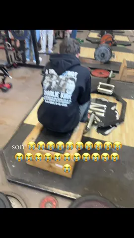 fit of the year #fyp no hate to da guy wearing the sweatshirt he chill i think