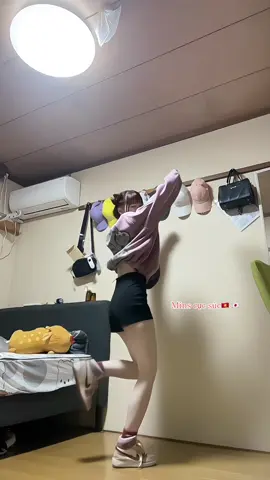 Nghe nhạc cuốn thế nhở#xh #điệunhay8x9x2x #minscucsuc❤️ #tânky🇻🇳 