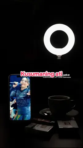 KUSUMANING ATI || icha kiswara #kusumaningati #ichakiswara #savanasakjose #music #liriklagu  @ICHA KISWARA🎤 