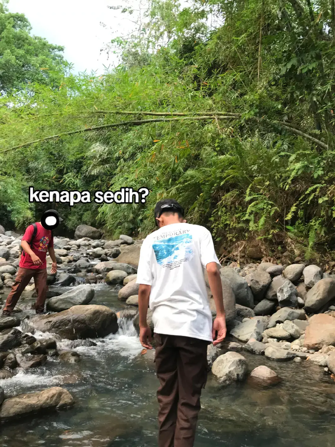 pertama kali nonton Boboiboy pas salah peluk😔 #boboiboy #Boboiboygalaxy #boboiboygalaxymovie2 #