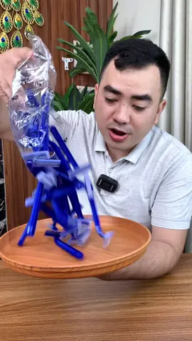 Nếu mà nó rẻ thì mua liền tay nha