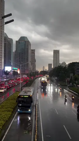 Jakarta huja deras sore ini