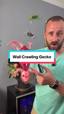Wall Crawler Gecko #rctoy #remotecontroltoy #gecko #giftidea #tiktokshopcreatorpicks 