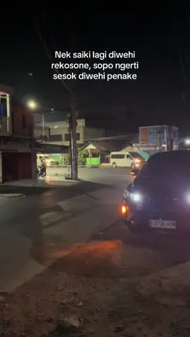 sing sareh anak lanang og🤙🏻 #sewahiacesolo #sewahiace #hiacepremio #sewahiacejogja #sewahiacemurah #hiacepremioindonesia 