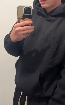 MAKE YOUR OWN STYLE❤️‍🔥 Via palo del colle 34, Bitetto Red store🧑🏼‍🦰 #modauomo #streetwear #boystyle