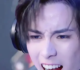 Ra tay vào thời khắc quan trọng🥰#khiemmimcuoiratdep #huakhai #xukai #trinhtieu #chengxiao #cdrama#fallingintoyoursmile