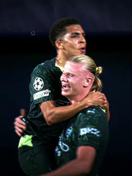 Nắng hoàng hôn ai tô mà đỏ #thecityzens #manchestercity #xuhuong #edit #blvbunca 