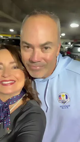 Luv was in the air ✈️✈️✈️❤️❤️❤️@lifewithstafford #flightattendant #flygirl #crewlife #stewlife #airline 