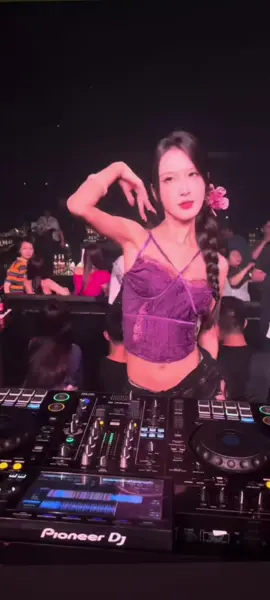 bản full.M.n đeo 🎧 để cảm nhận tốt hơn nhé 🔊🎧♥️👍💃🗽#nhacremix #NHẬT♥️DJ #fyp #viral #foryoupage 