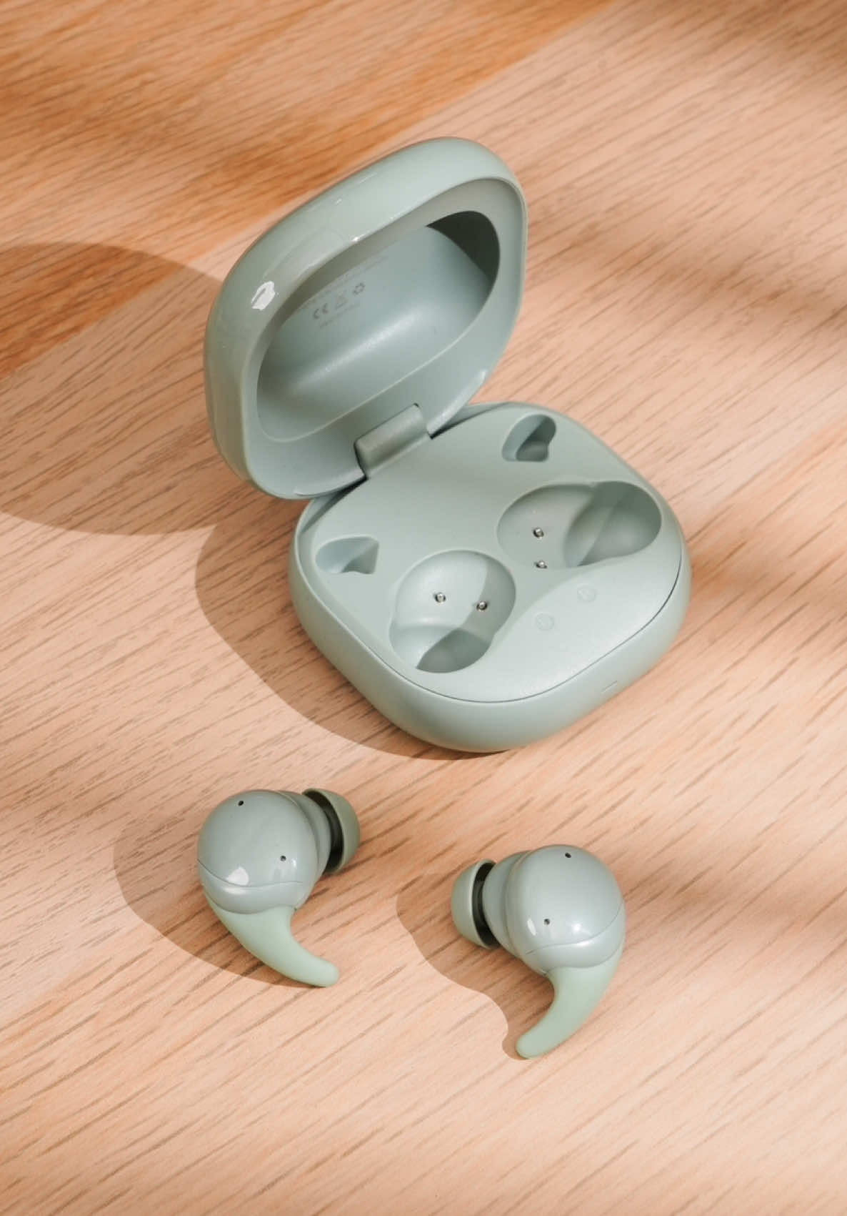 Move Freely, Sound clearly, Comfort Unboxing KiiP DTS17 - TWS Earbuds dengan desain Ergonomis dan sudah rating IPX4 Stay tuned for more🙌