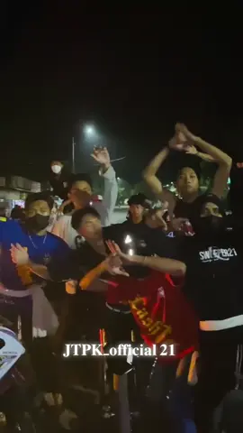 laster gak rasis kok dijabel 😹😹😹 #pshtpusatmadiun #lashterjagonemasyarakat  #𝐉𝐓𝐏𝐊_𝐨𝐟𝐟𝐢𝐜𝐢𝐚𝐥 #antikirek💔🚫 #fyp 