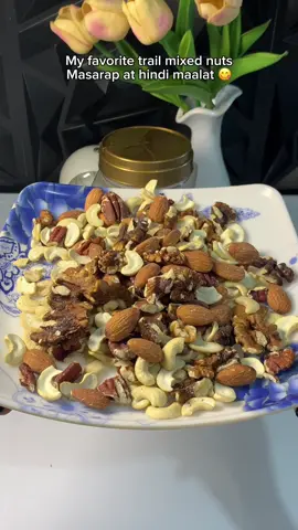 Trail Mixed nuts from Mr. Squirrel ang Sarap at hindi maalat 😋 #trailmix #mixednuts #trailmixnuts #mrsquirrelmixednuts #mrsquirrel 