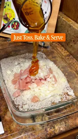 Ingredients (for 5 servings) 	•	1¼ cups uncooked white rice 	•	1½ lbs boneless, skinless chicken breast, diced 	•	1⅓ cups diced onion (about 1 large onion) 	•	2 cups frozen peas 	•	⅓ cup + 1 tbsp honey 	•	⅓ cup + 1 tbsp Dijon mustard 	•	about 3½ oz or ¼ cup + 2 tbsp cream cheese 	•	Salt and pepper to taste 	2 cups chicken stock 👩‍🍳 Instructions 	1.	Preheat oven to 360°F (180°C). 		Bake uncovered for about 50 minutes, or until the chicken is cooked and rice is tender. 	Let rest for 5 minutes before serving. Easy dinner, easy meal