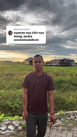 Membalas @r  inggih, dasar nyaman oseng ceker tanpa tulang ini, langsung haja cek dikeranjang kuning