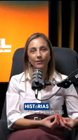 🧠 Entre Egos e Equilíbrio – Como gerir personalidades diferentes numa equipa? 🎯 Gerir uma equipa não é apenas definir táticas — é compreender pessoas. 💡 E quando diferentes personalidades se cruzam no mesmo balneário, o verdadeiro desafio do treinador é encontrar o ponto de equilíbrio entre o ego e a empatia, entre a ambição individual e o objetivo coletivo. 📍 Neste episódio do INVISÍVEL, Filipa Marques fala sobre o lado humano da liderança: 🔸️ como lidar com egos fortes sem os apagar, 🔸️ como transformar personalidades distintas em força coletiva, 🔸️ como a comunicação adaptada pode mudar por completo a forma como a equipa se conecta. 🧠 Falamos de comportamento humano, PNL, psicologia e liderança emocional —  e de como o autoconhecimento do próprio treinador é o primeiro passo para liderar com clareza e confiança. 🎙️ Um episódio para quem lidera pessoas,  para quem quer inspirar, unir e crescer com a sua equipa. #PodcastInvisível #FilipaMarques #Liderança #Treinadores #Egos 