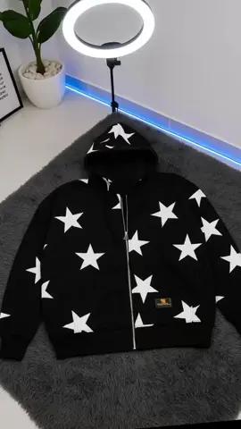 Smoothly Boxy Zipper Hoodie Fl keren banget buat jalan sore sore tambah aura kece abis hoodie fi #ziper #ziperhoodie #boxsy beli disini