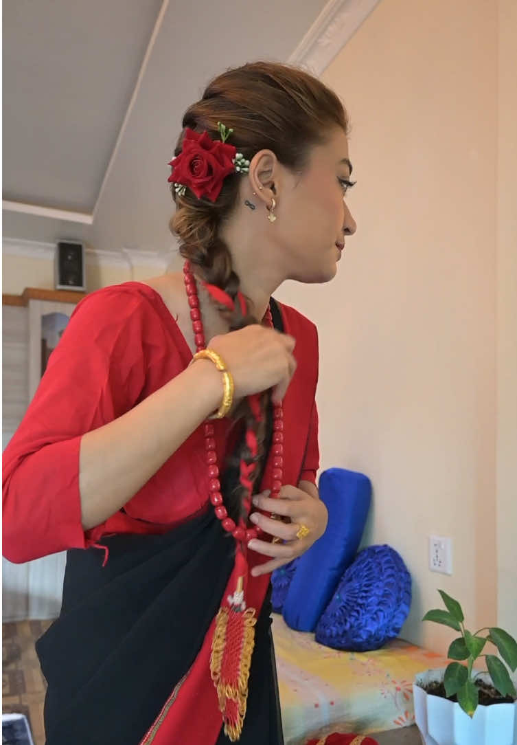 Obsessed with the Newari dress 🫶🏼                                                                                   #fyp #foryou #prazita #newariculture #newaridress 