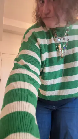 #OOTD @Poshmark @Nike @Gap @Free People #styledbylso #poshmark #shopsecondhand 