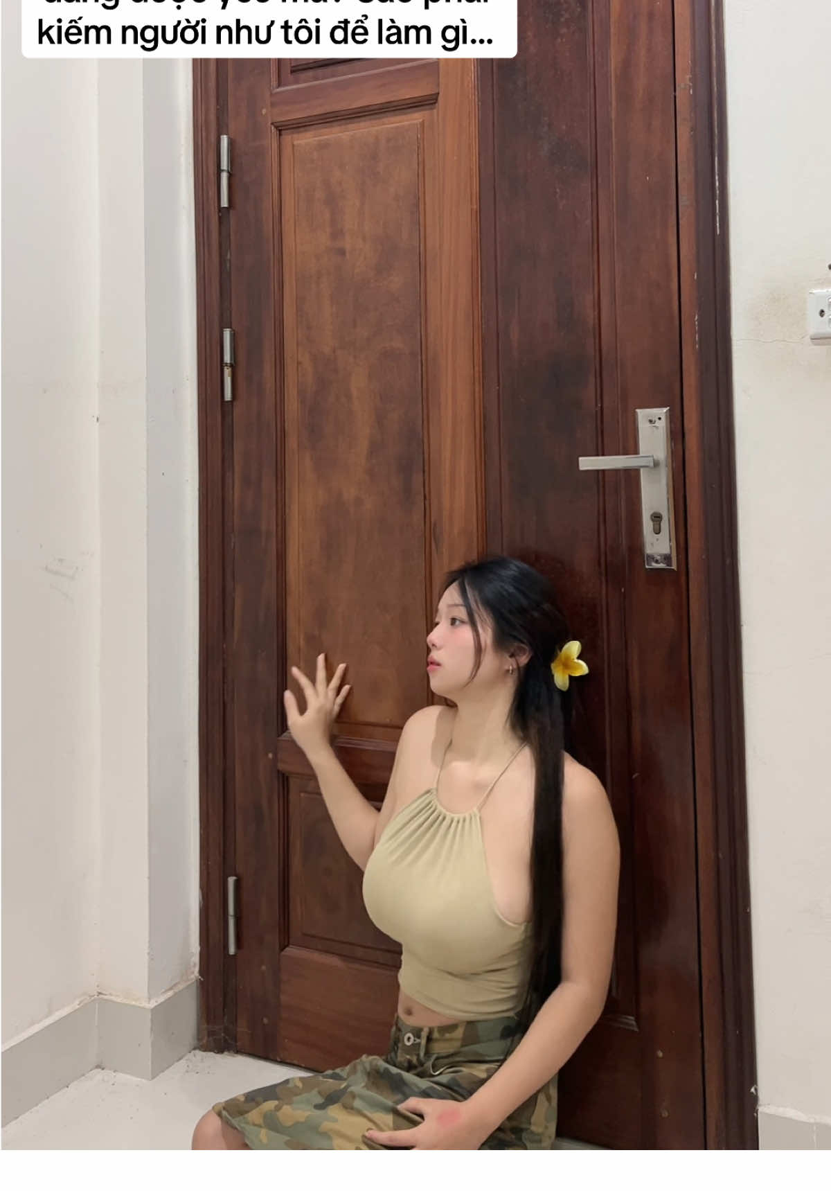 Đừng theo đuổi tôi nữa