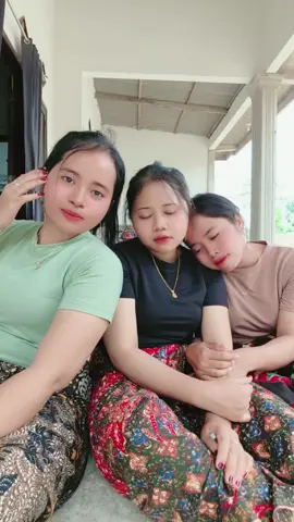 Kita Reah tak bisa galau Kanak😩🤣🤣🤣 @Mbak Maya Olshop @Azizah🦋 @maya_jhubek 