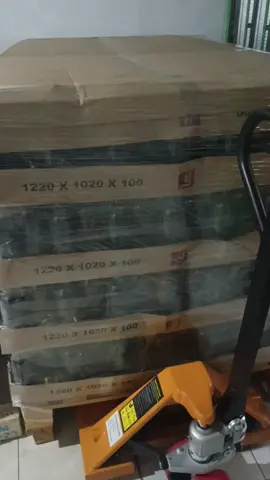 ready botol kaca ukuran 1 liter #botolkaca #fyp #warungmadura24jam #promogajian  #promoguncang1111 