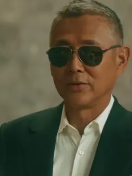 这一句，无论你遇到任何困难，随时来找我，胜过	 千言万语的情话，能把你捧在手心的人，一定是爱你爱到极致的，他以父之名守护着你，只要你要，只要我有，必定倾尽全力，也要护你周全，这才是无私的爱，不图回报，只有付出... #陈道明#倪妮#热门 #文案 #wlw 