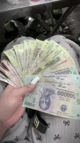 dạ lúc em gần chồng thì bao nhiêu cũng có 🤭🤭🤭#trungthu2025 