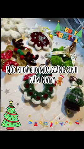 Móc khoá cuteee cho mùa giáng sinh năm nay đây ạ ✨🥳🥰🍎🎄❤️  #pomea #noel2025 #trangtrigiangsinh #kemnhunghandmade 