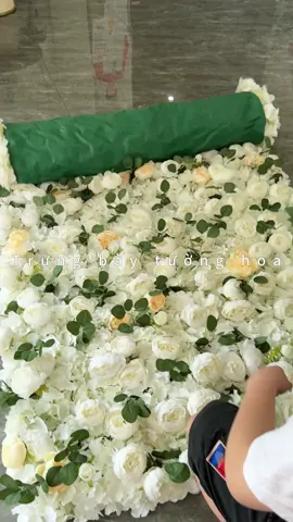 Tường hoa trang trí nhiều màu sắc, đủ kích thướt ..!#hoanhantao #hoaweddingstudio #hoatrangtritiec #hoacuoi #hoasukien 