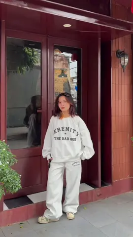 looks good to me🔥 #fyp #viral #xuhuong #fashion #pretufashion 