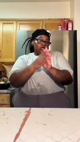 #stitch with @BIG MAY  someone explain #foryoupage #sourcream #humor #😂😂😂 