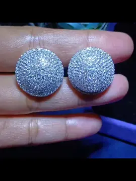 Done ✅️ ( giwang / Anting spasang full berlian eropa putih blink2 berat 3.20 ct total 460 pcs 💎🔥🔥✈️🙏 #Fyp #jewellery #berlian #jualcincinberlian #naturaldiamond 