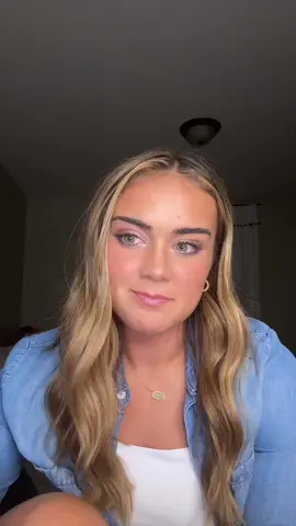 I used to shrink myself just to be loved a little longer, but love that needs you small isn’t love at all. My book ‘Rewritten’ takes you all through this journey, now available on Amazon ❤️ #healing #poem #poetry #rewritten #spokenpoetry 