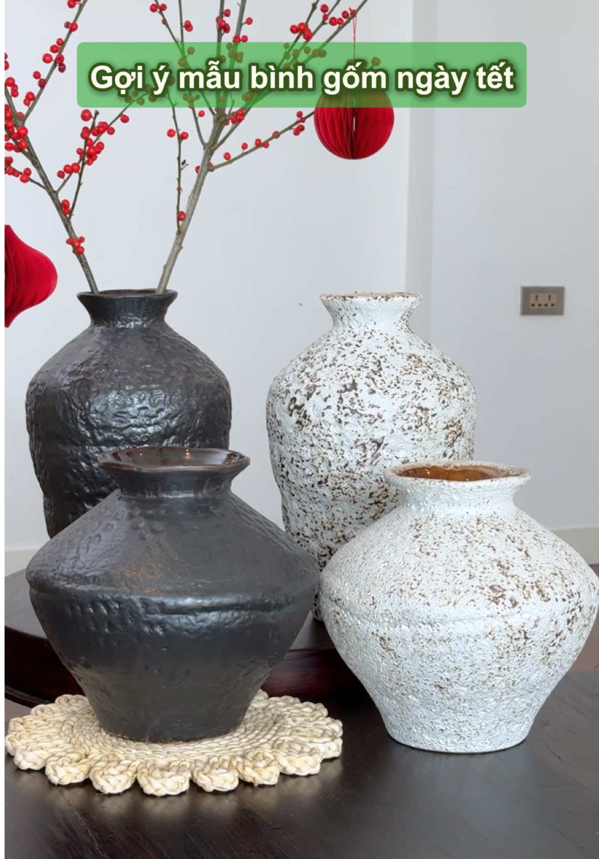 Bình gốm mới nhà Gờ chính thức lên sóng ạ, bình này mà tết cắm hoa ly, lay ơn hay tuyết mai ta nói không còn gì để chê ạ #cắmhoa #bìnhgốm #gốmbáttràng #tuyếtmai #tiệmcủanhàgờ 