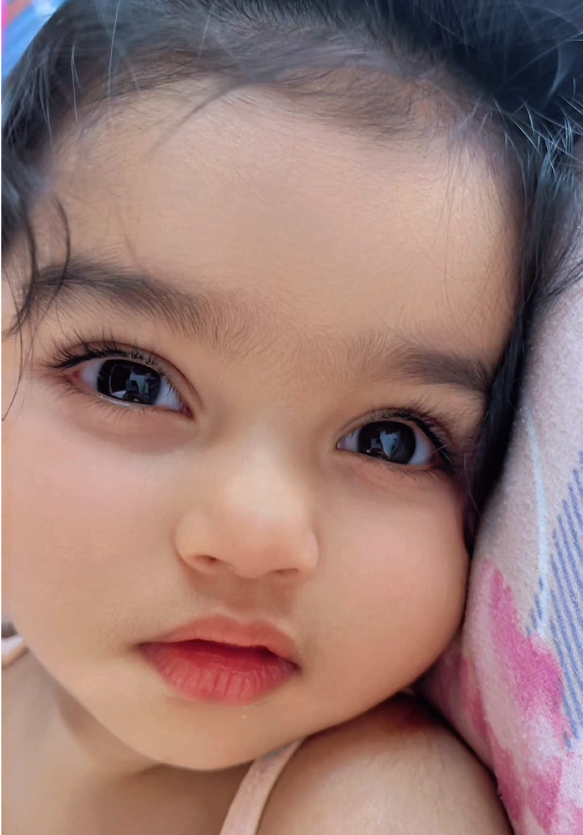 ඒ ⁣සෝස කම්මුල් ඉඹින්න හිතෙනවා නේද 🥹❤️🌸 #foryou #foryoupage #viral #cutebaby #100kviews 