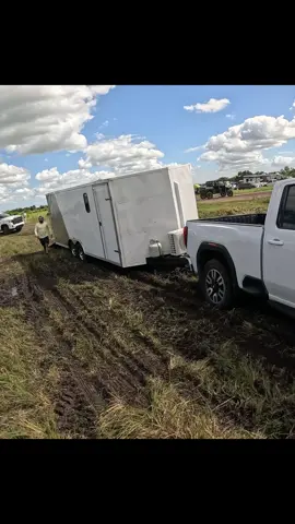 Plantbamboo last weekend was a blast. We drove around rescuing everyone for free! #rhinousa #florida #free #4x4 #offroad 