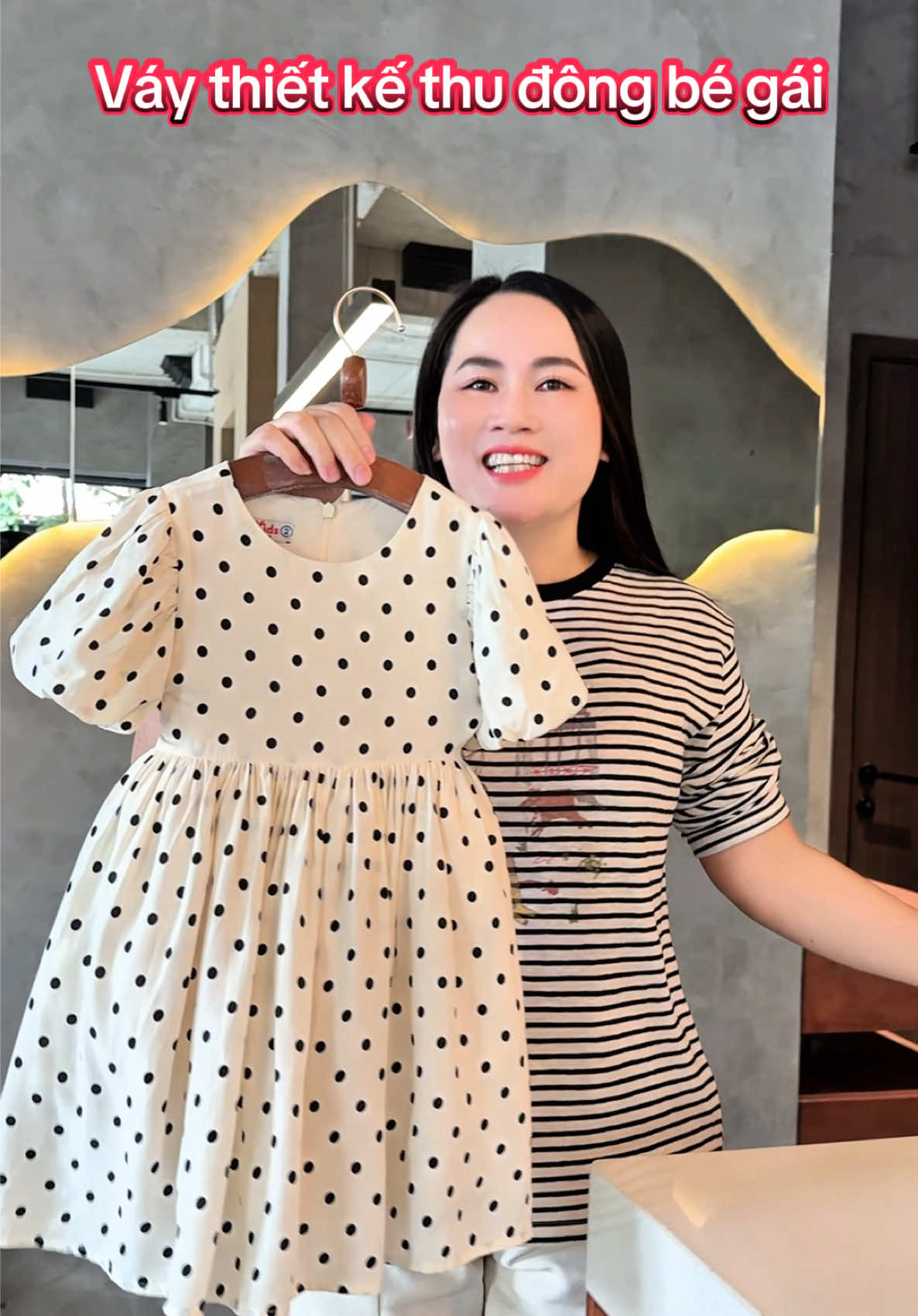 Váy xinh mặc đi chơi đi tiệc ăn cưới đều đẹp ạ #thoitrangtreem #tiktokshop #thoitrangbegai #vaybegai #vaybegaithietke 