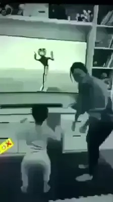 🤣🤟🏻#الشعب_الصيني_ماله_حل😂😂 
