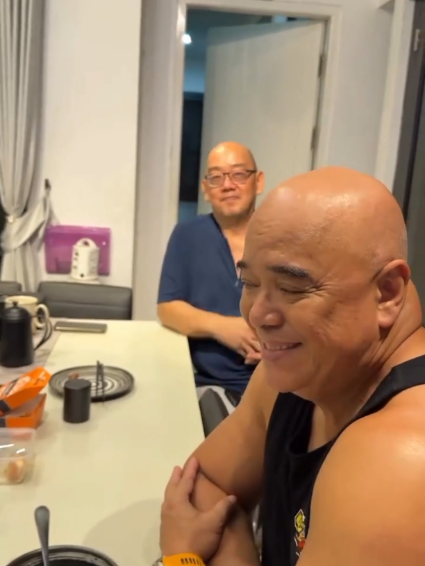 keluarga saling suport itu lebih dari cukup..🥰 #amandamanopo #kennyaustin 