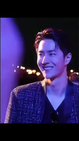 #CapCut #wangyibo王一博 #wangyibo #vuongnhatbac #wangyibo王一博หวังอี้ป๋อ #vươngnhấtbác #wangyibo王一博uniq #viral #xuhuong #trending #tiktokviral #thinhhanh #hh #mtjj #chill#chanel 