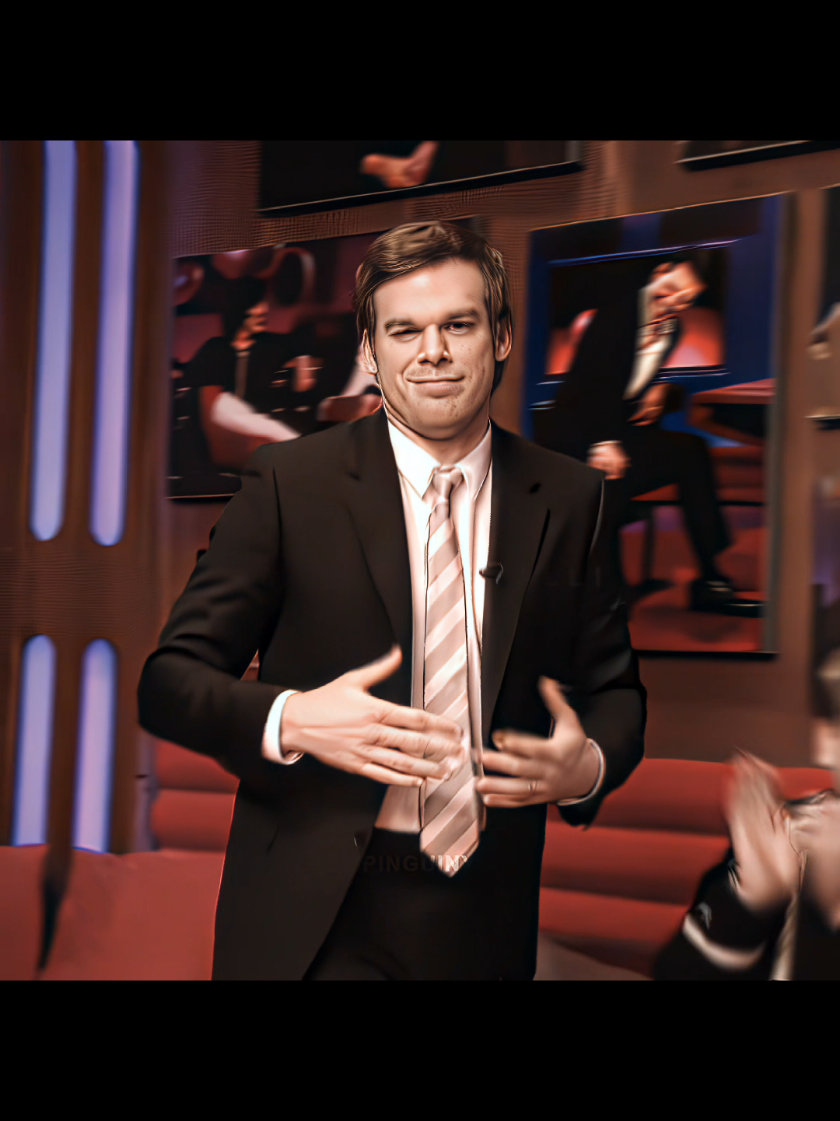 Hottest in town 😮‍💨🔥 // #dexter #dextermorgan #dextermorganedit #michaelchall #pinguiny 