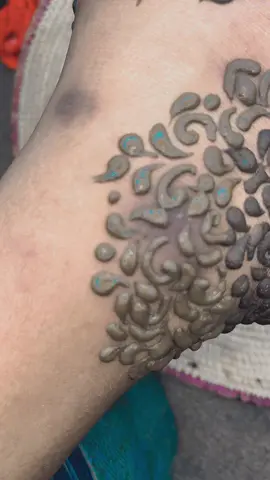 #viralvideos #hennadesign #hennatiktok #redhenna #goviralvideo #viral 