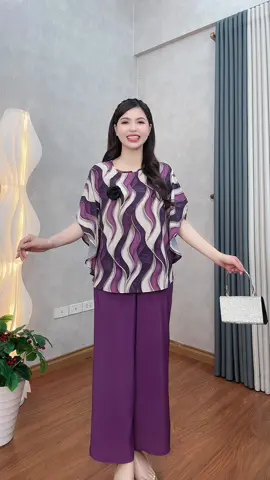 Bộ lụa mango mẫu mới dáng tay choàng cực sang đây ạ #loudra #thoitrangtrungnien #bodoluamemmat #bodoluasangtrong #bodoluatrungnien 