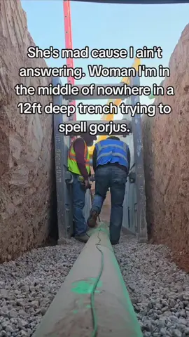 EDIT: ITS A 12FT TRENCH... 8FT BOX 4 FT BENCH AND A 1FT STEP... TIRED OF REPEATING MYSELF#workhard #bluecollar #bluecollarboy #bluecollarboys #construction 