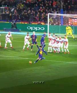 The curl 😮‍💨🔥 #messi #edit #football #barcelona #aftereffects 