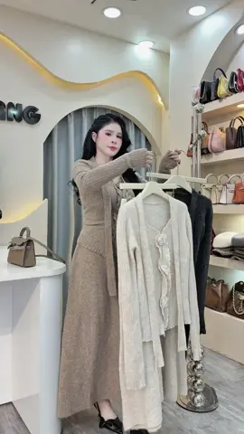 #trending #thoitrangnu #xuhuongtiktok #moingaymotoutfit #xuhuong 