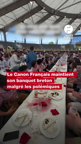 Initialement annulé, le banquet du Canon français est maintenu en Bretagne. Accusés de proximité avec l'extrême droite, les organisateurs de l'événement doivent faire face à une pétition et au désistement du Château-des-Pères, qui devait initialement les accueillir. Ils promettent malgré tout la tenue d'un banquet comme prévu le samedi 8 novembre : « On n'empêchera pas les Français de faire la fête »