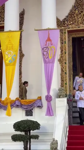 ฉันคิดถึงคุณมากนะราชินี🥺 #kingofthailand #รัชกาลที่10 #ราชินี 