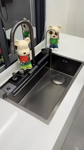 Create a kitchen that’s both functional and gorgeous with the right sink. #kitchen #villa 